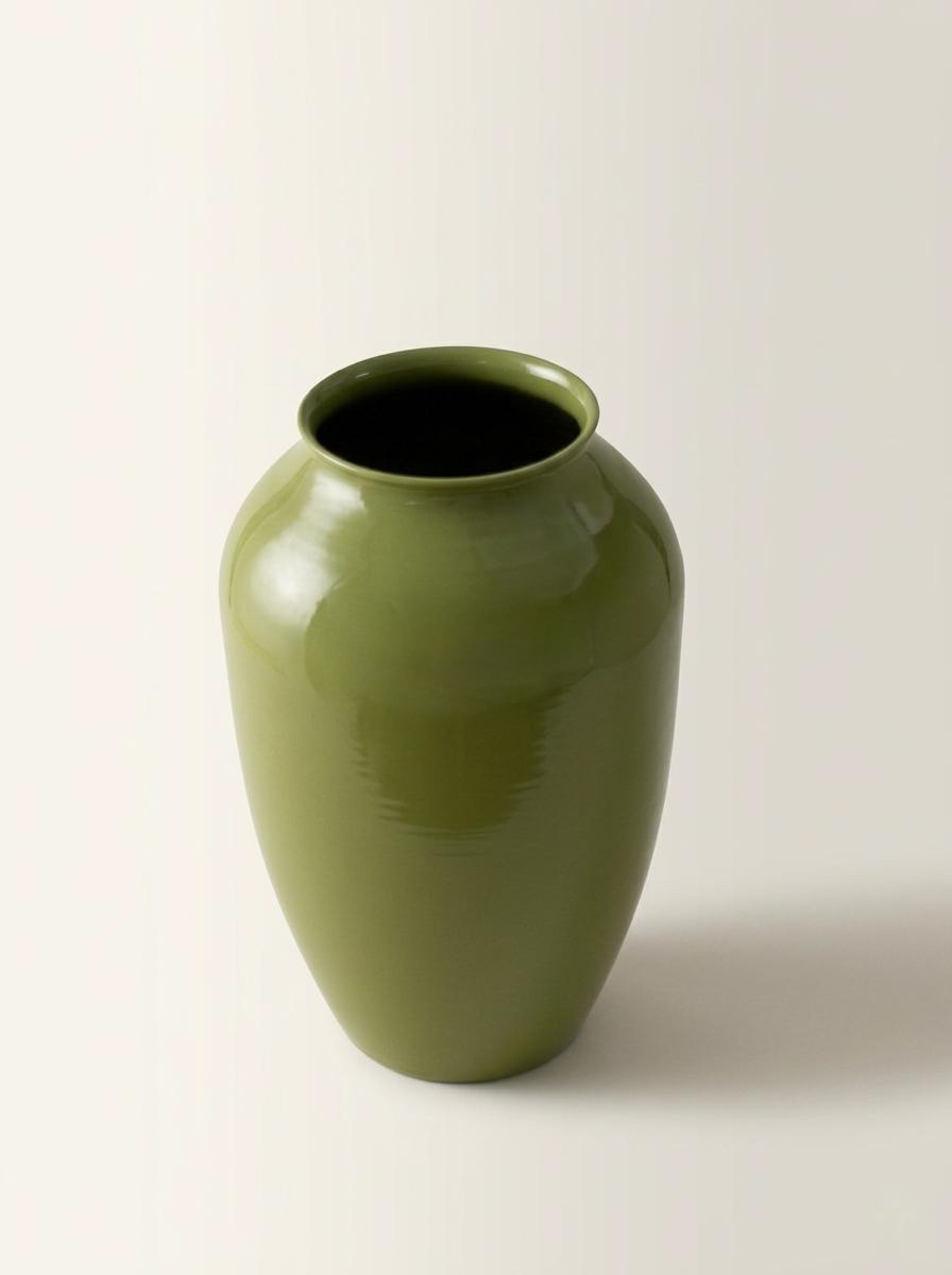 VASO EM METAL VERDE OLIVA