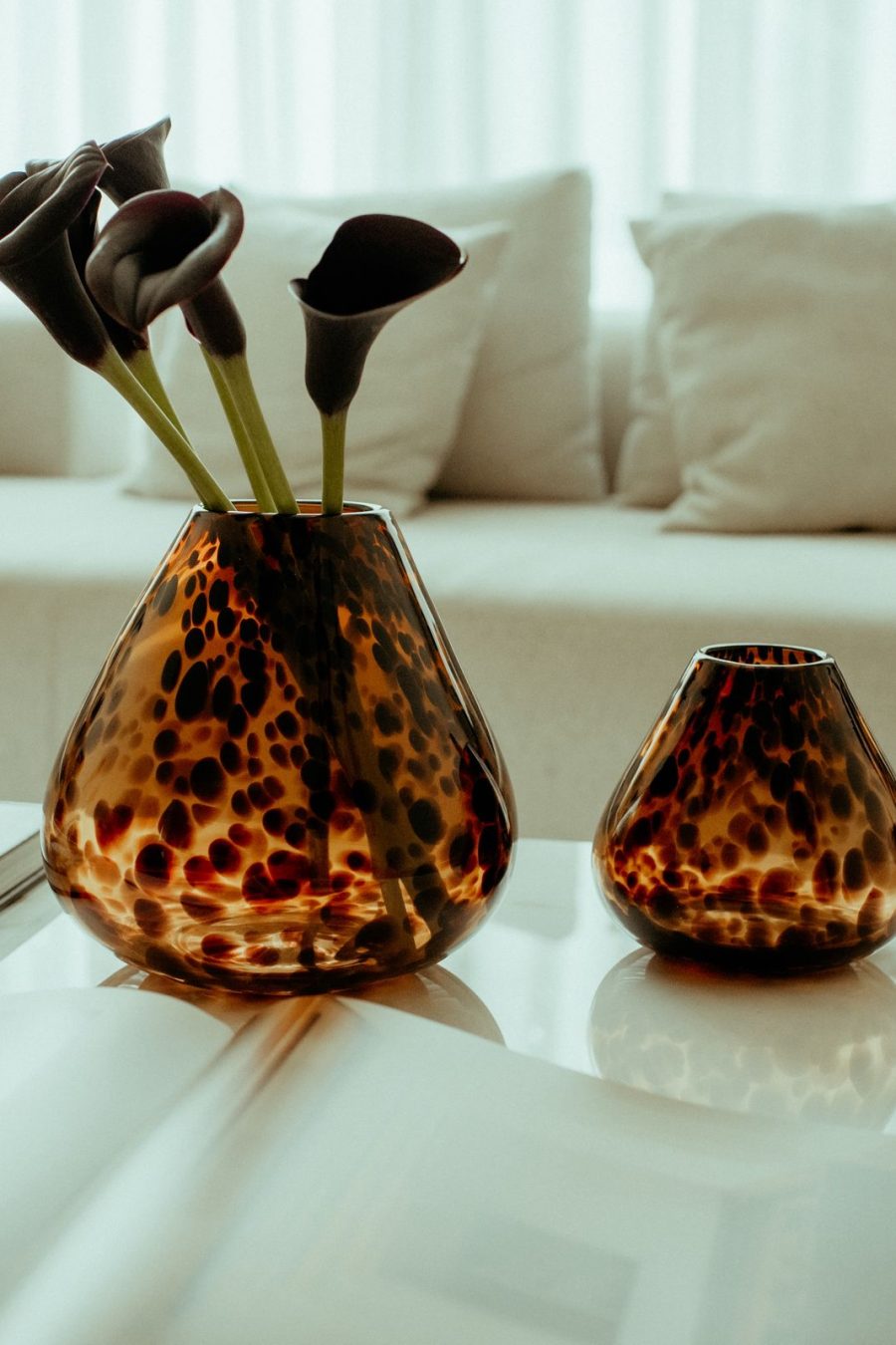 VASO LEOPARDO DE VIDRO ÂMBAR MARMORIZADO