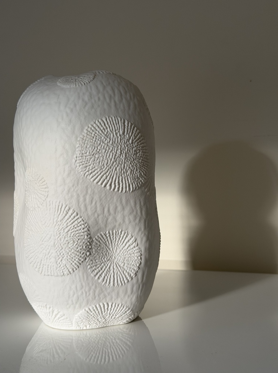 VASO EM CERÂMICA BRANCA